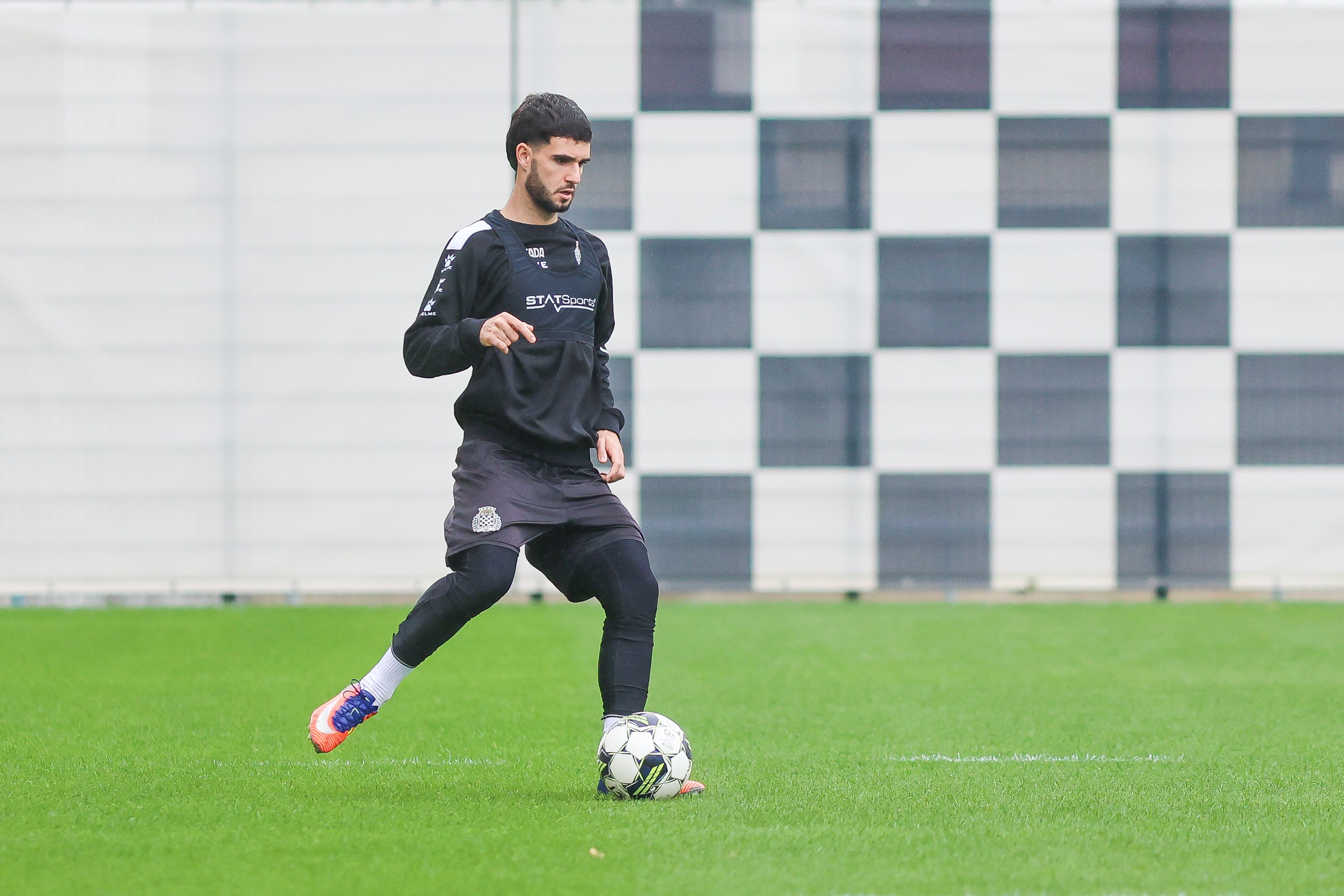 Diego Llorente