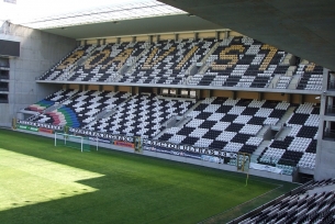 Bancadas do Estádio do Bessa Séc. XXI